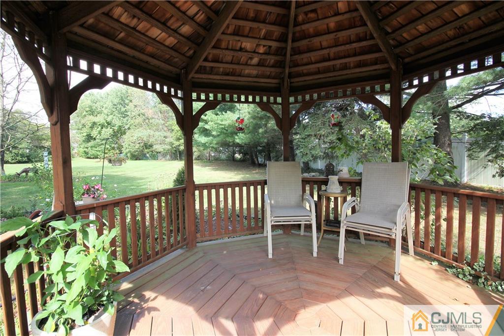 21 Jean Road East Brunswick, NJ 08816 - Photo 23 of 25 Gallery Image 23
