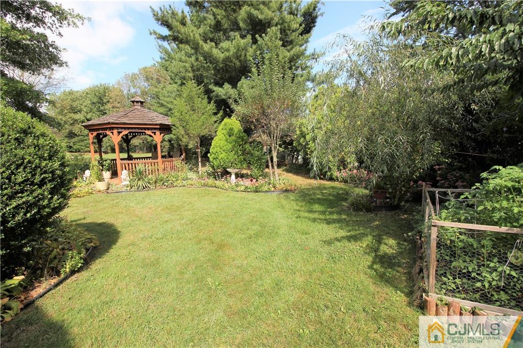21 Jean Road East Brunswick, NJ 08816 - Photo 25 of 25 Gallery Image 25