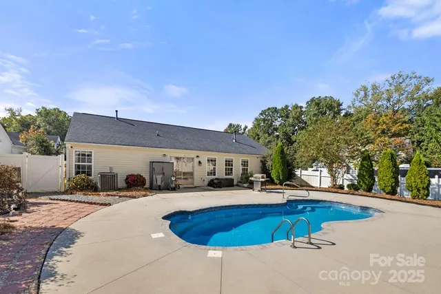 $420,000 | 1010 Glen Hollow Drive, Indian Trail, NC 28079