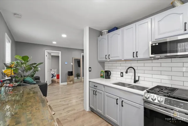 $265,000 | 268 North Gifford Street, Elgin, IL 60120