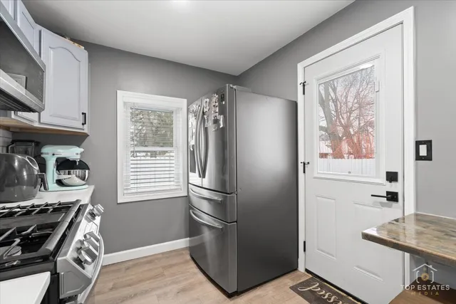 $265,000 | 268 North Gifford Street, Elgin, IL 60120