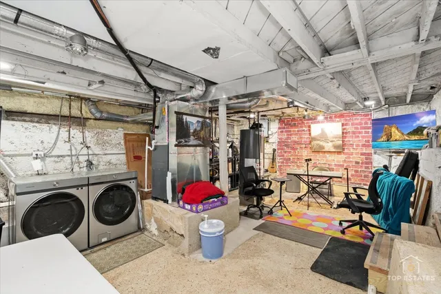 $265,000 | 268 North Gifford Street, Elgin, IL 60120