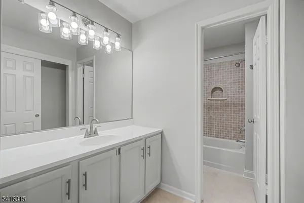 $3,250 | 6 Exeter Road, Bedminster, NJ 07921