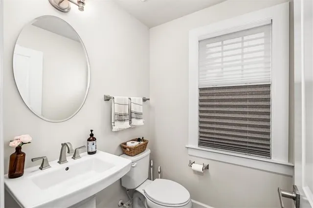 $5,600 | 1705 Stevensan Drive, Sewickley, PA 15143