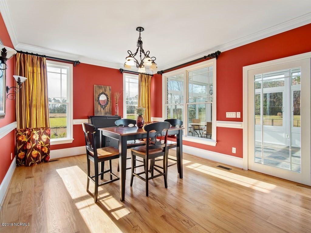 780 Prescott Road New Bern, NC 28560 - Photo 20 of 48 Dining Room