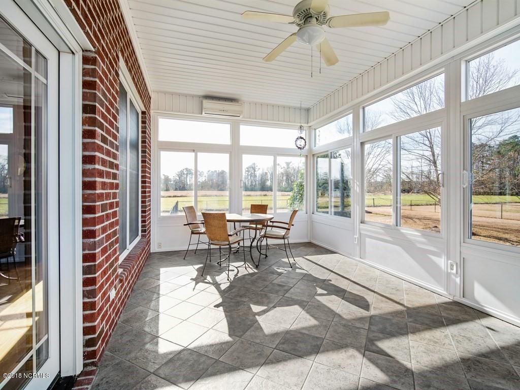 780 Prescott Road New Bern, NC 28560 - Photo 23 of 48 Light-Filled Sunroom