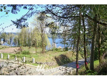 1111 Southeast Nelson Road Olalla, WA 98359 - Photo 4 of 5 Gallery Image 4