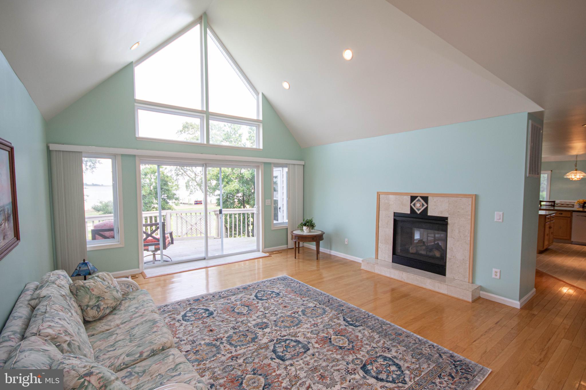 10241 Deal Island Road Deal Island, MD 21821 - Photo 17 of 74 Family room