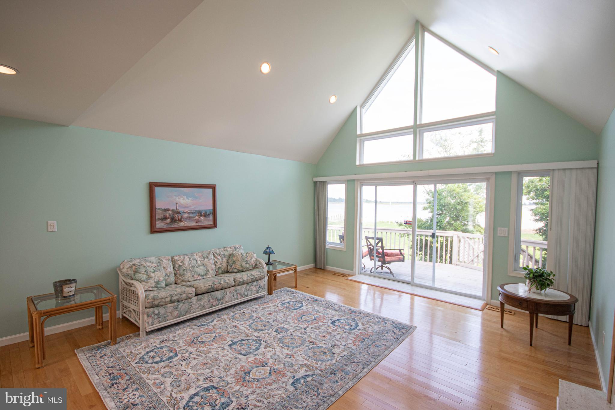 10241 Deal Island Road Deal Island, MD 21821 - Photo 18 of 74 Family room