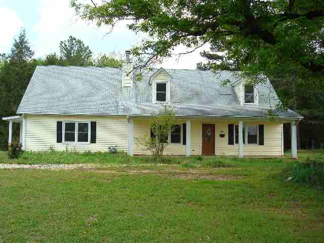 611 Bucklevel Road Greenwood, SC 29649 - Photo 1 of 1 Gallery Image 1