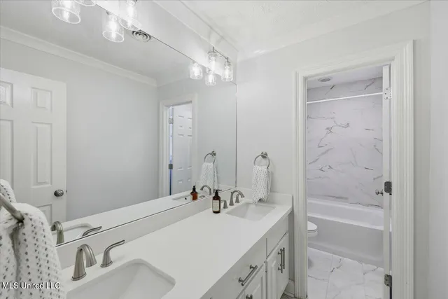 $299,000 | 144 Rollingwood Drive, Jackson, MS 39211