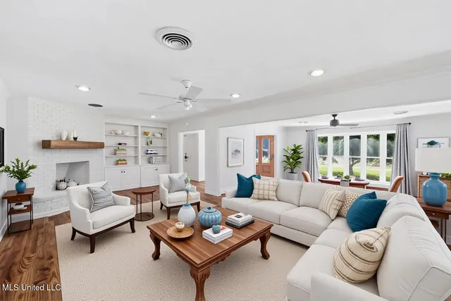 $299,000 | 144 Rollingwood Drive, Jackson, MS 39211