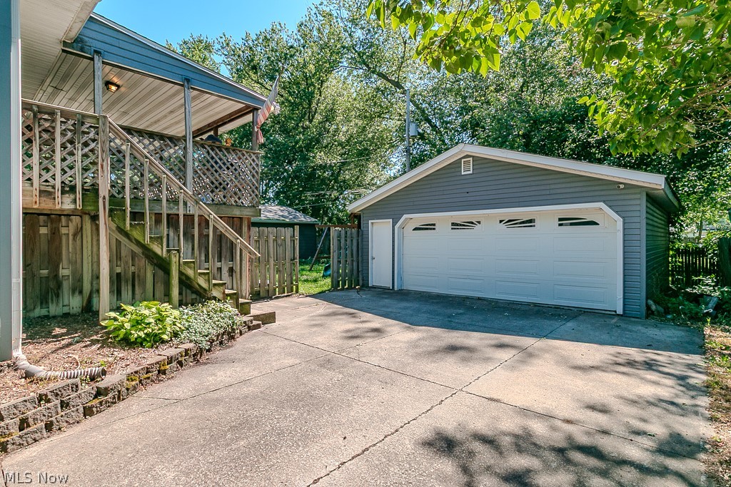 1754 Benjamin Road Madison, OH 44057 - Photo 2 of 34