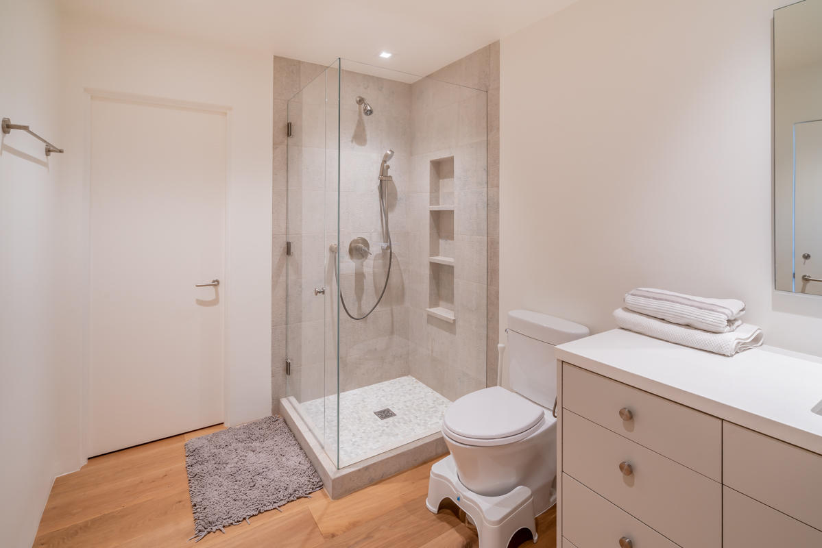 2118 Mt Calvary Road Santa Barbara, CA 93105 - Photo 21 of 55 Bathroom 2 2118 Mt Calvary Rd 93105