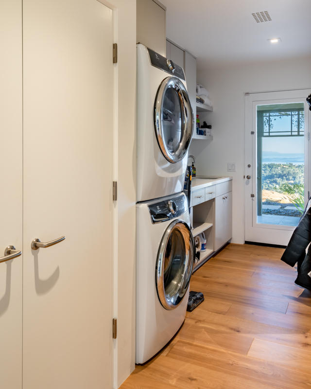 2118 Mt Calvary Road Santa Barbara, CA 93105 - Photo 32 of 55 Laundry 2118 Mt Calvary Rd 93105