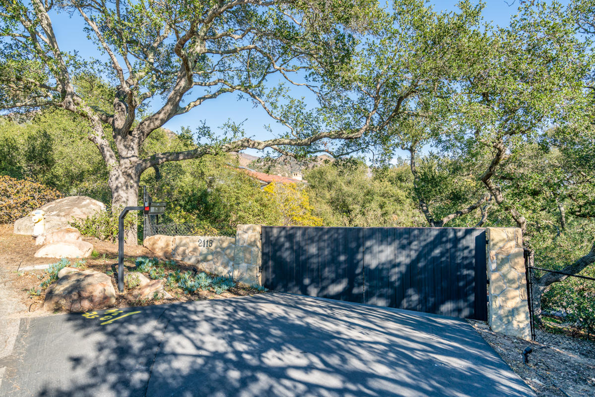 2118 Mt Calvary Road Santa Barbara, CA 93105 - Photo 46 of 55 Private Gate 2118 Mt Calvary Rd 93105