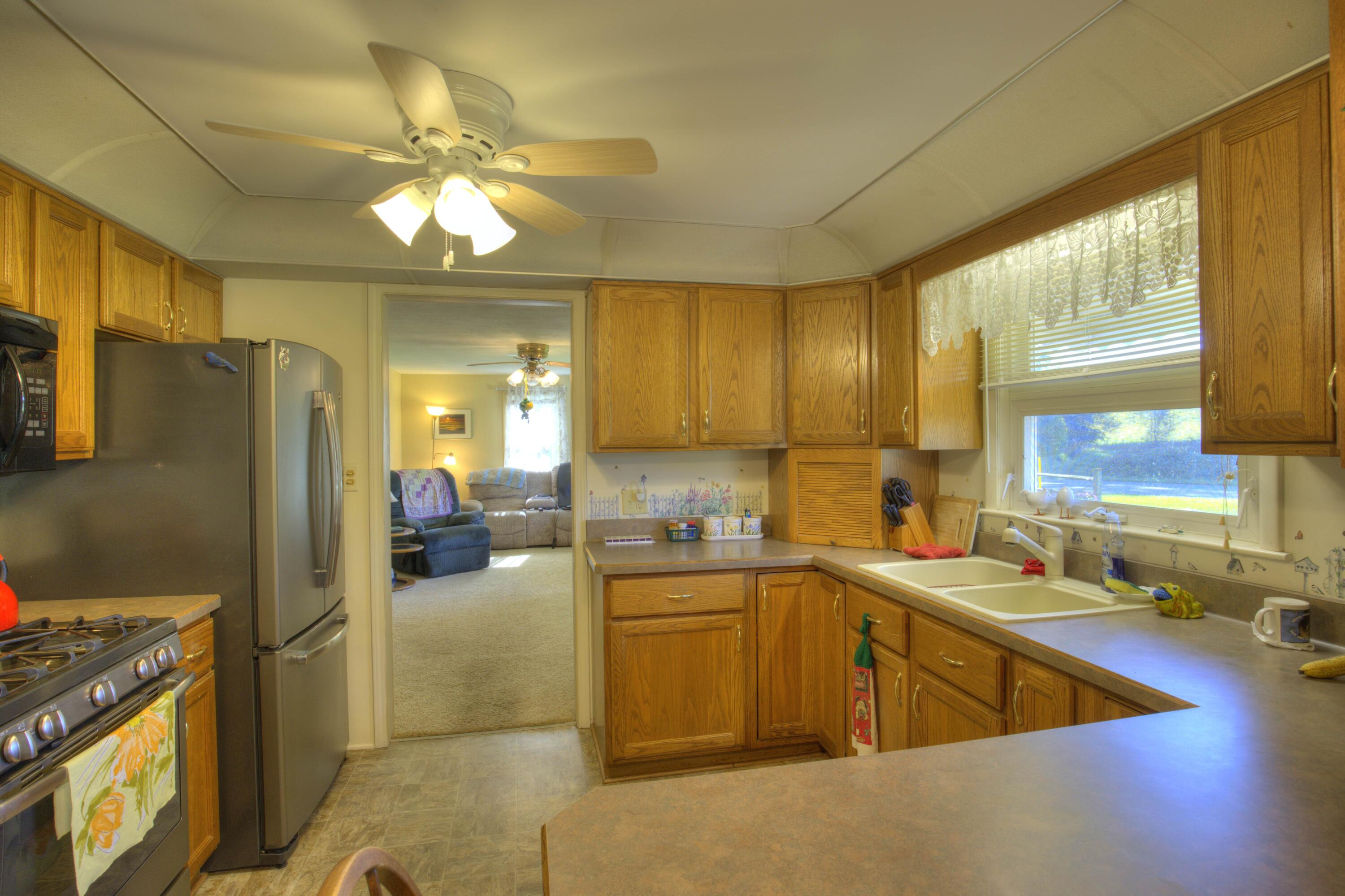 2300 O'leary Road Jackson, MI 49201 - Photo 12 of 75 AQ1A7468_69_70