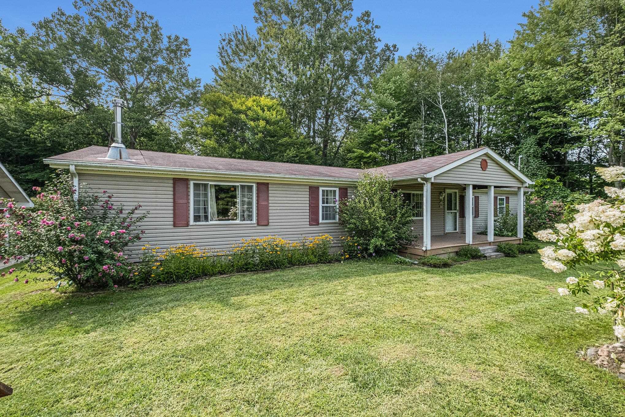 8459 Morrish Road Flushing, MI 48433 - Photo 5 of 35