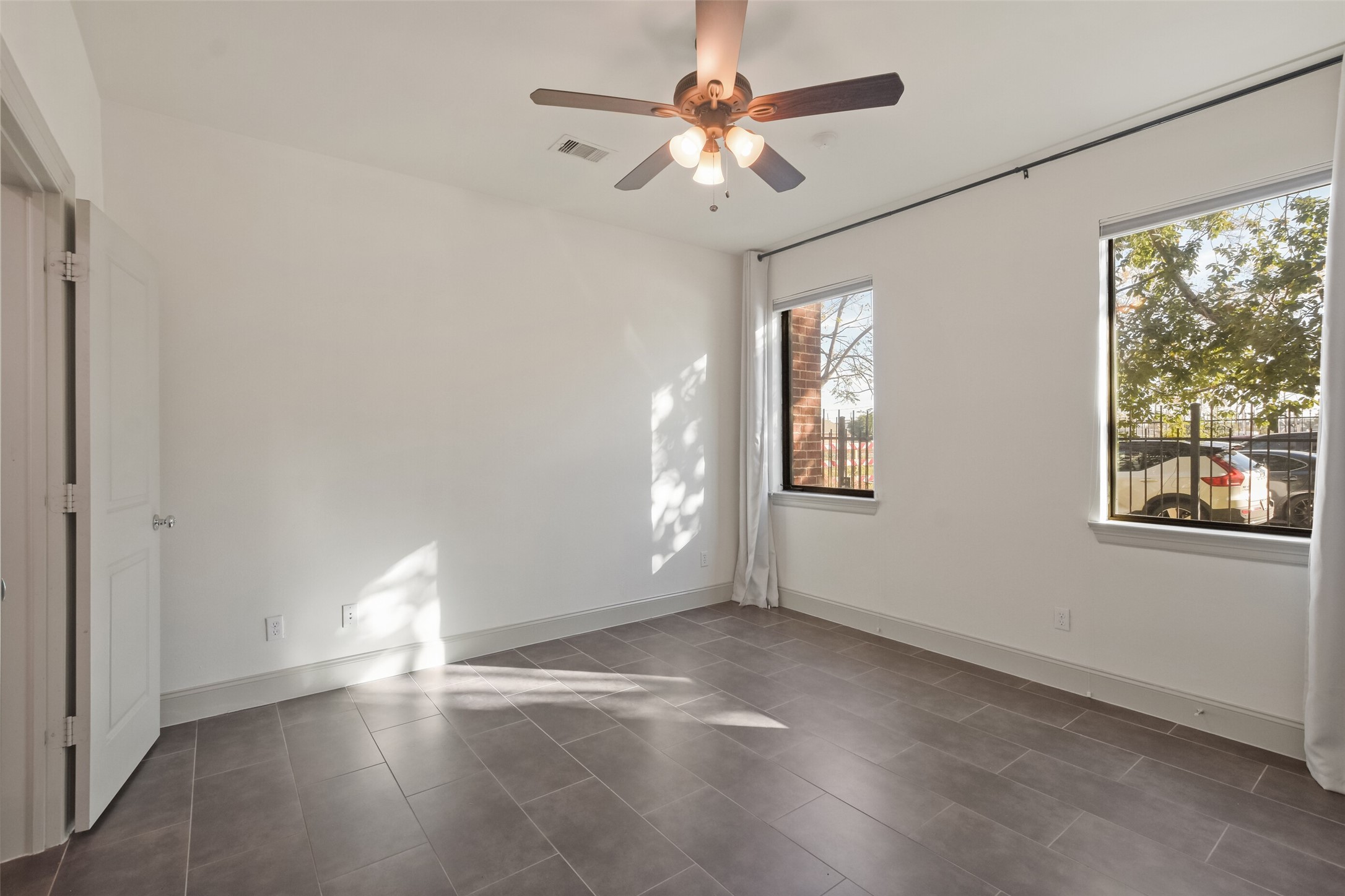 5000 Schuler Street, Unit D Houston, TX 77007 - Photo 6 of 30