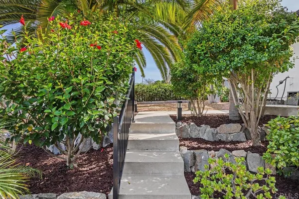 $1,199,000 | 3945 Shenandoah Drive, Oceanside, CA 92056