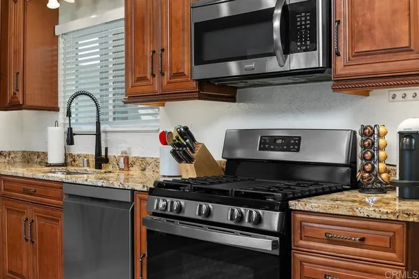 $1,199,000 | 3945 Shenandoah Drive, Oceanside, CA 92056