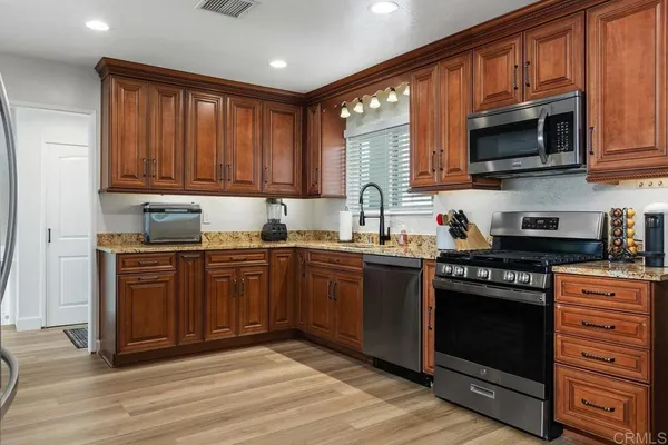 $1,199,000 | 3945 Shenandoah Drive, Oceanside, CA 92056