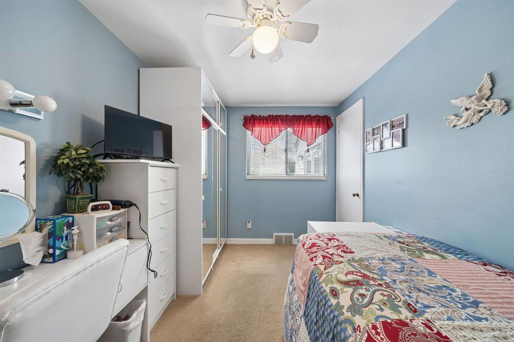1034 Francis Road Pittsburgh, PA 15234 - Photo 8 of 37 Gallery Image 8