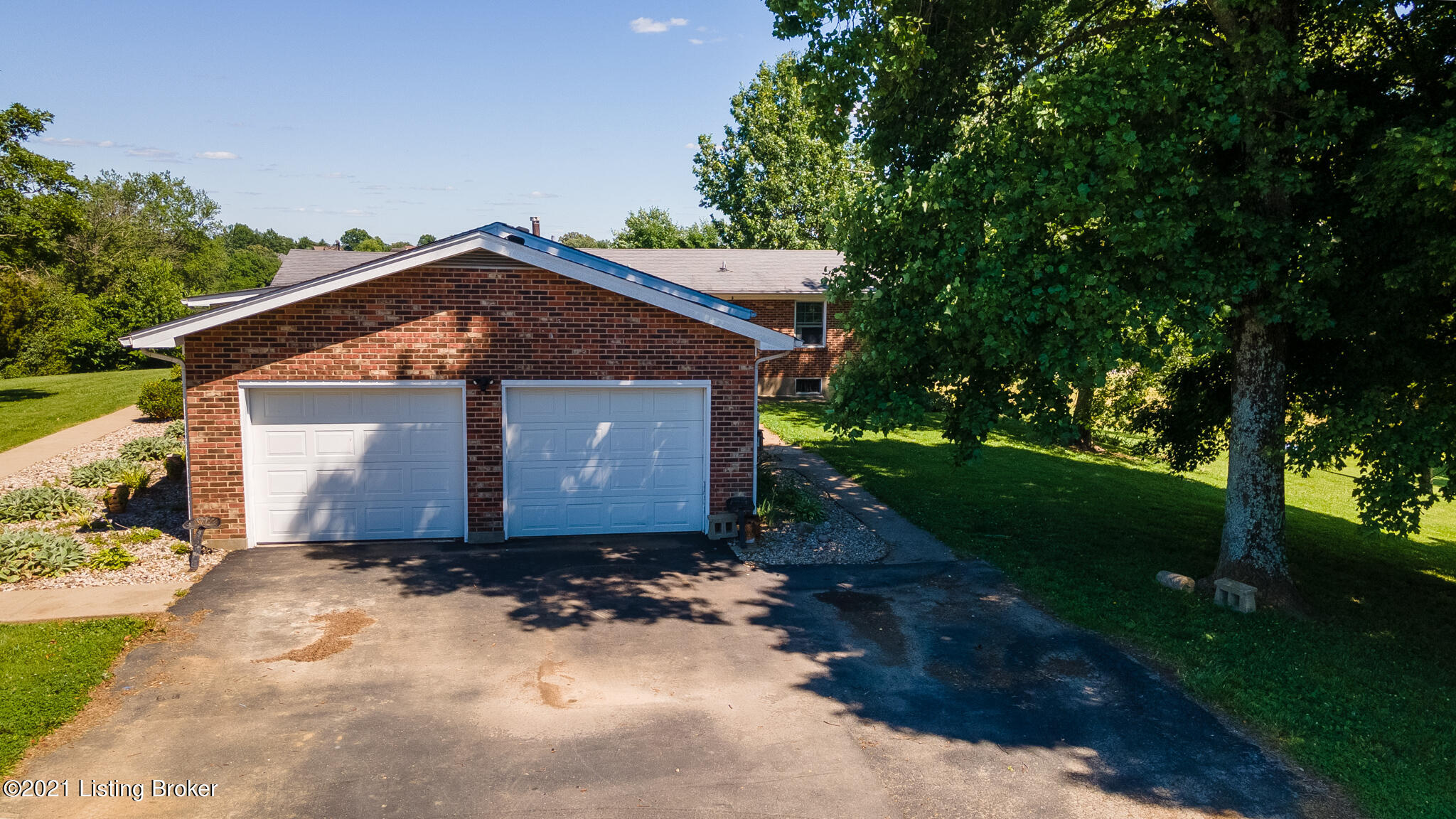 321 South Bardstown Road Mount Washington, KY 40047 - Photo 40 of 47 321 S Bardstown Rd