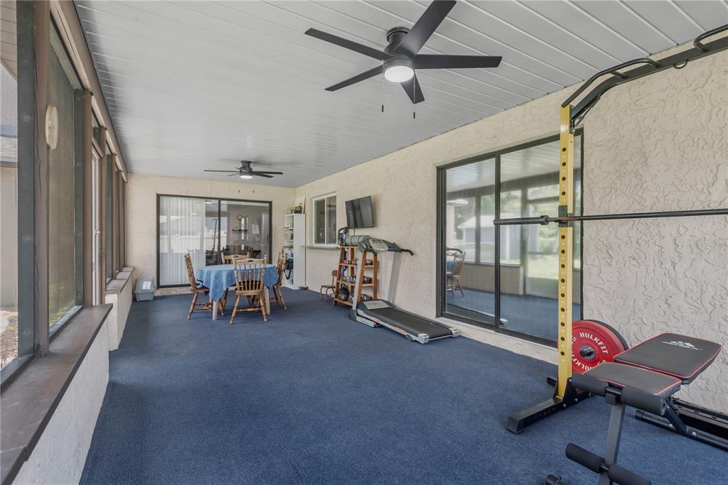 8513 Dee Circle Riverview, FL 33569 - Photo 23 of 35
