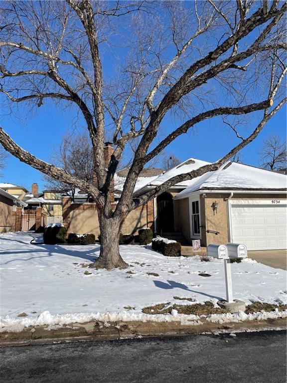 9734 Reeder Street Overland Park, KS 66214 - Photo 2 of 2