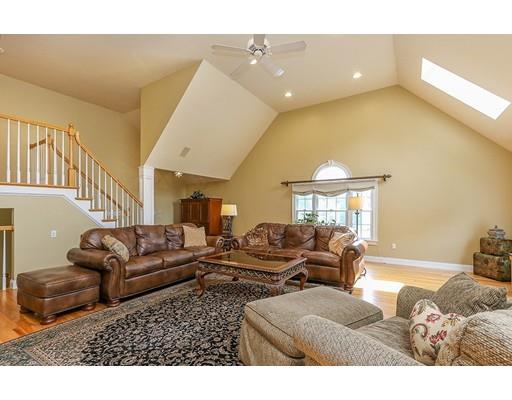 162 Greenhill Road Westwood, MA 02090 - Photo 17 of 42 Gallery Image 17