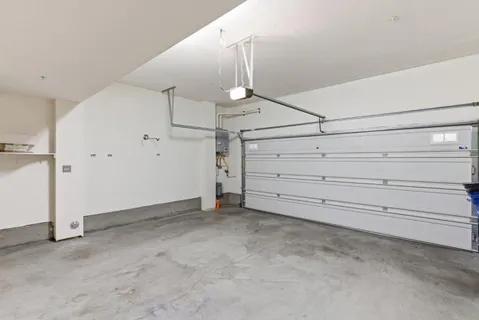 a view of room and garage