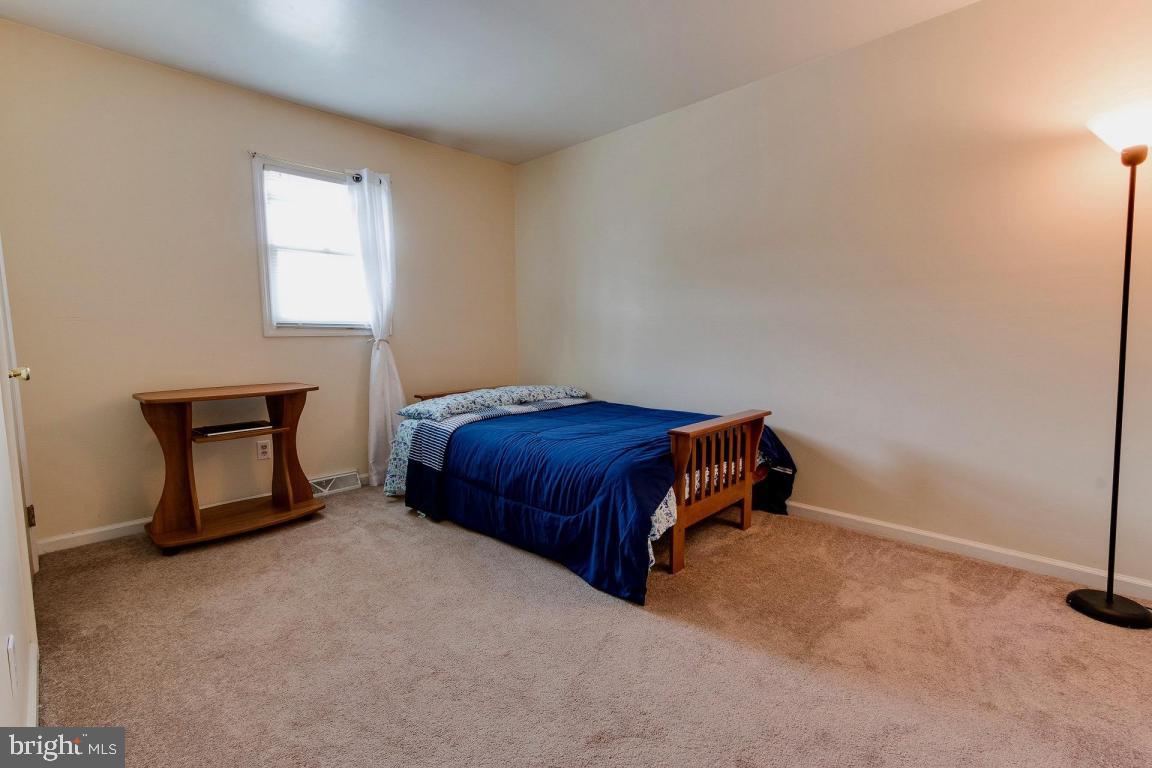 1850 Wilderness Road Lancaster, PA 17603 - Photo 12 of 39 Gallery Image 12