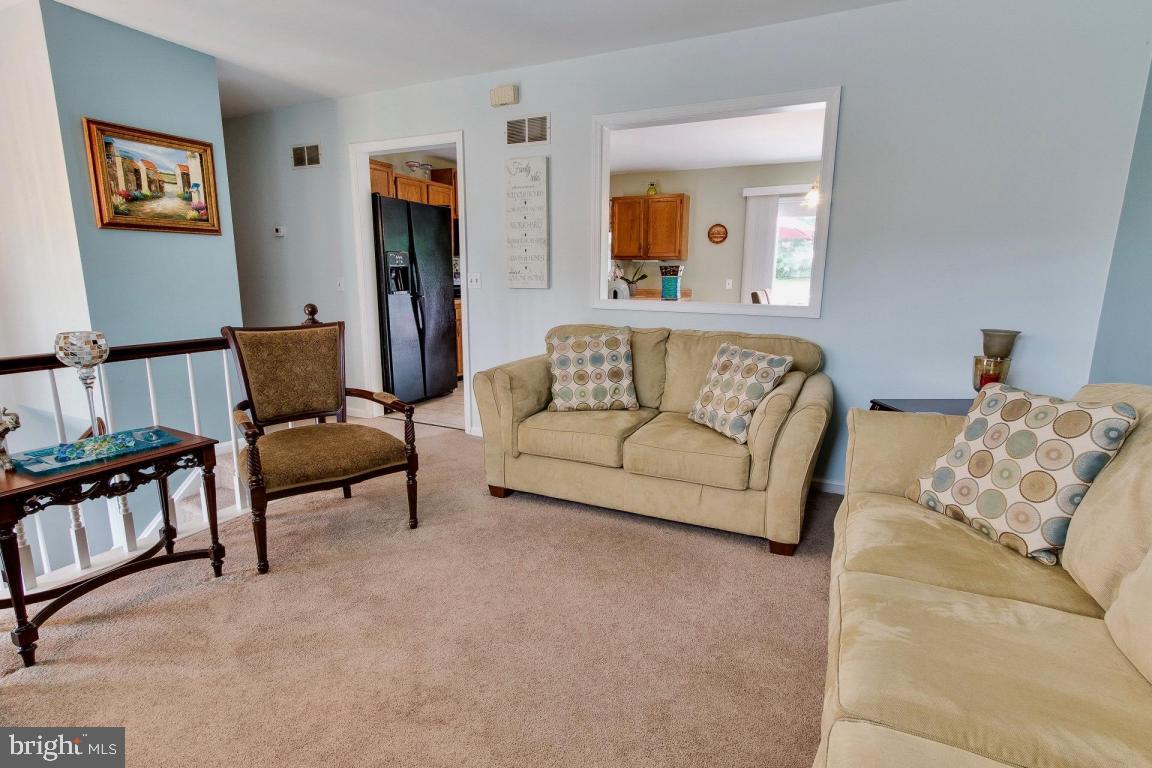 1850 Wilderness Road Lancaster, PA 17603 - Photo 4 of 39 Gallery Image 4