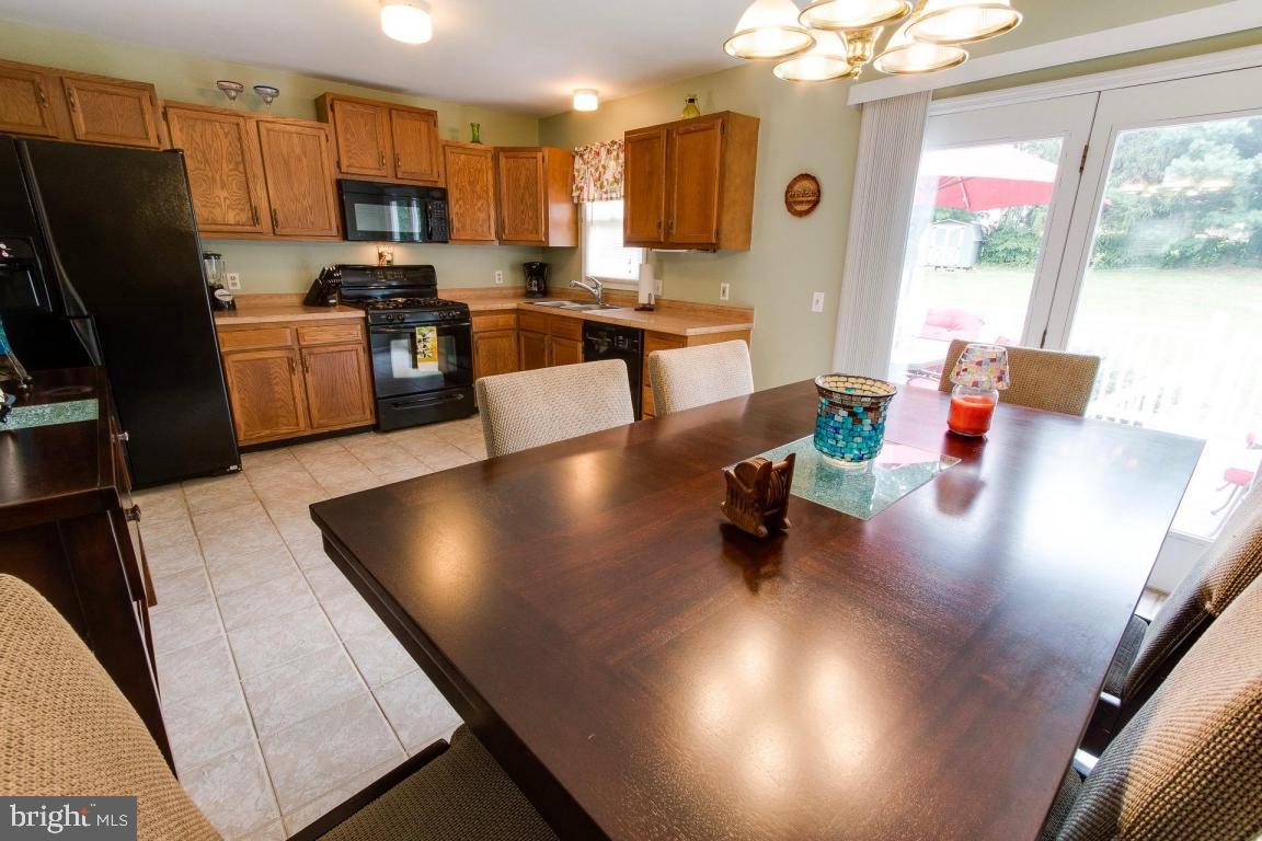 1850 Wilderness Road Lancaster, PA 17603 - Photo 8 of 39 Gallery Image 8