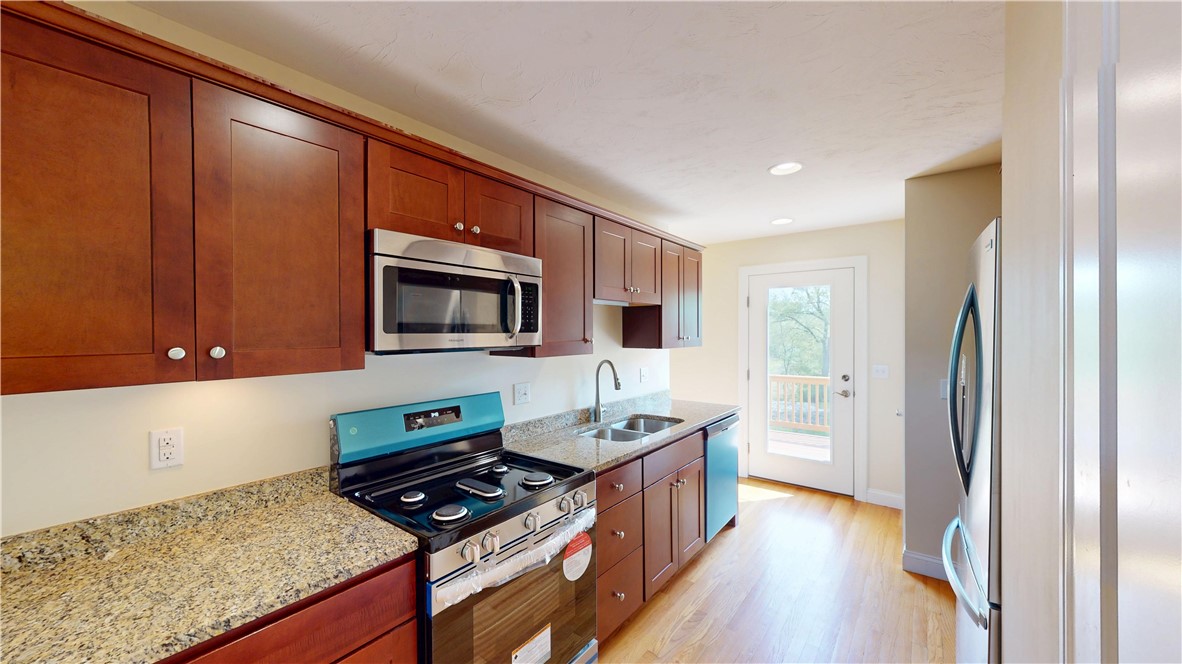 500 Mendon Road, Unit 53 Cumberland, RI 02864 - Photo 5 of 41