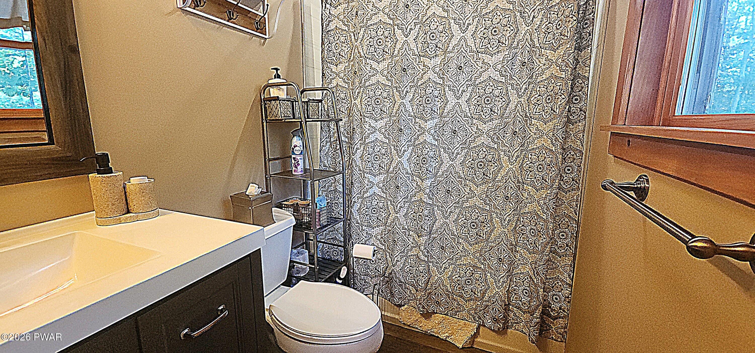144 Terrace Road Tafton, PA 18464 - Photo 8 of 13 Gallery Image 8