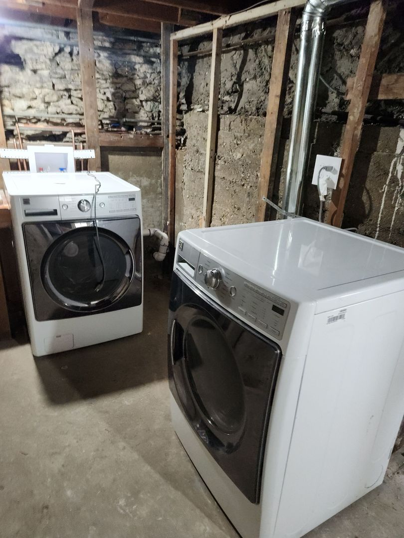 264 North Jackson Street, Unit 2 Elgin, IL 60123 - Photo 18 of 19