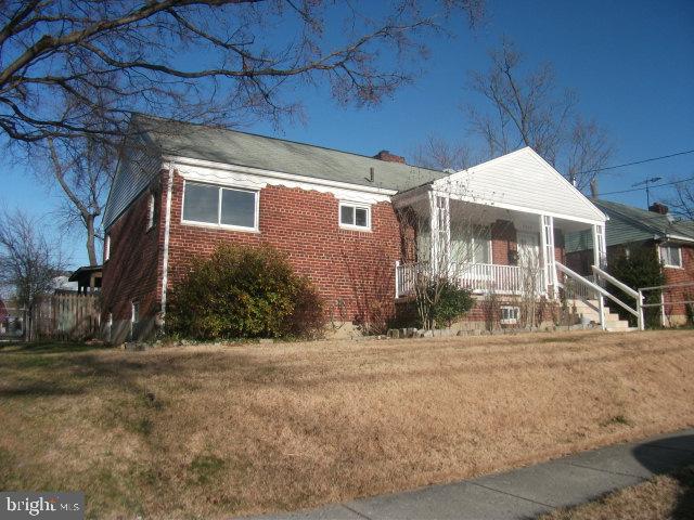9615 Cottrell Terrace Silver Spring, MD 20903 - Photo 4 of 44 Gallery Image 4
