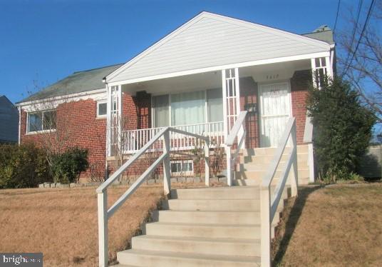 9615 Cottrell Terrace Silver Spring, MD 20903 - Photo 5 of 44 Gallery Image 5