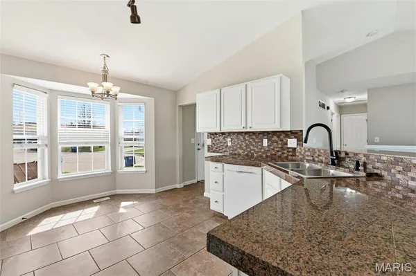 $274,999 | 7 Bridle Spur Court, Wright City, MO 63390