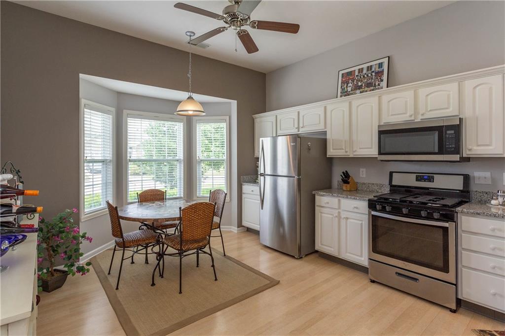 10752 Springston Court Fishers, IN 46037 - Photo 4 of 18 Gallery Image 4