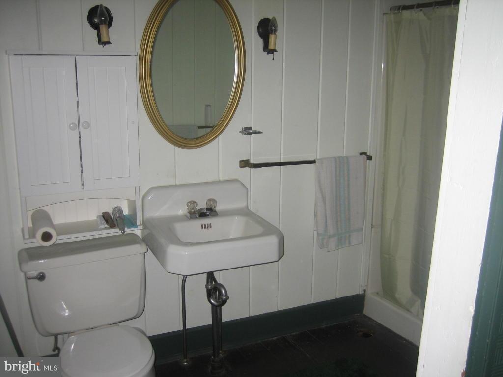 333 Valley View Road Myerstown, PA 17067 - Photo 17 of 38 Gallery Image 17