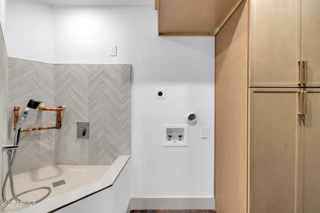 $1,250,000 | 1040 East Osborn Road, Unit 1004, Phoenix, AZ 85014