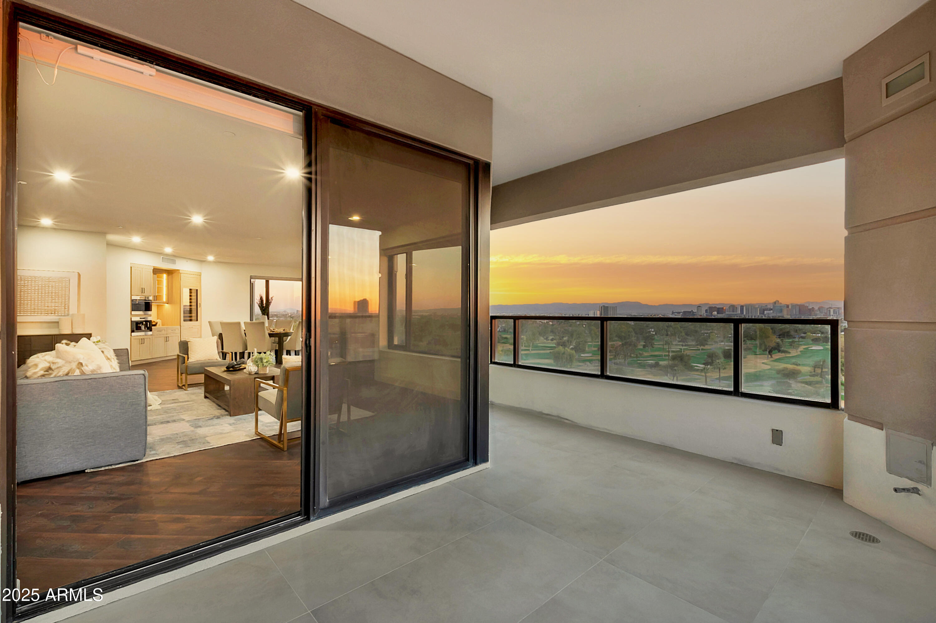 1040 East Osborn Road, Unit 1004 Phoenix, AZ 85014 - Photo 36 of 60 1040 E Osborn Twilight-10