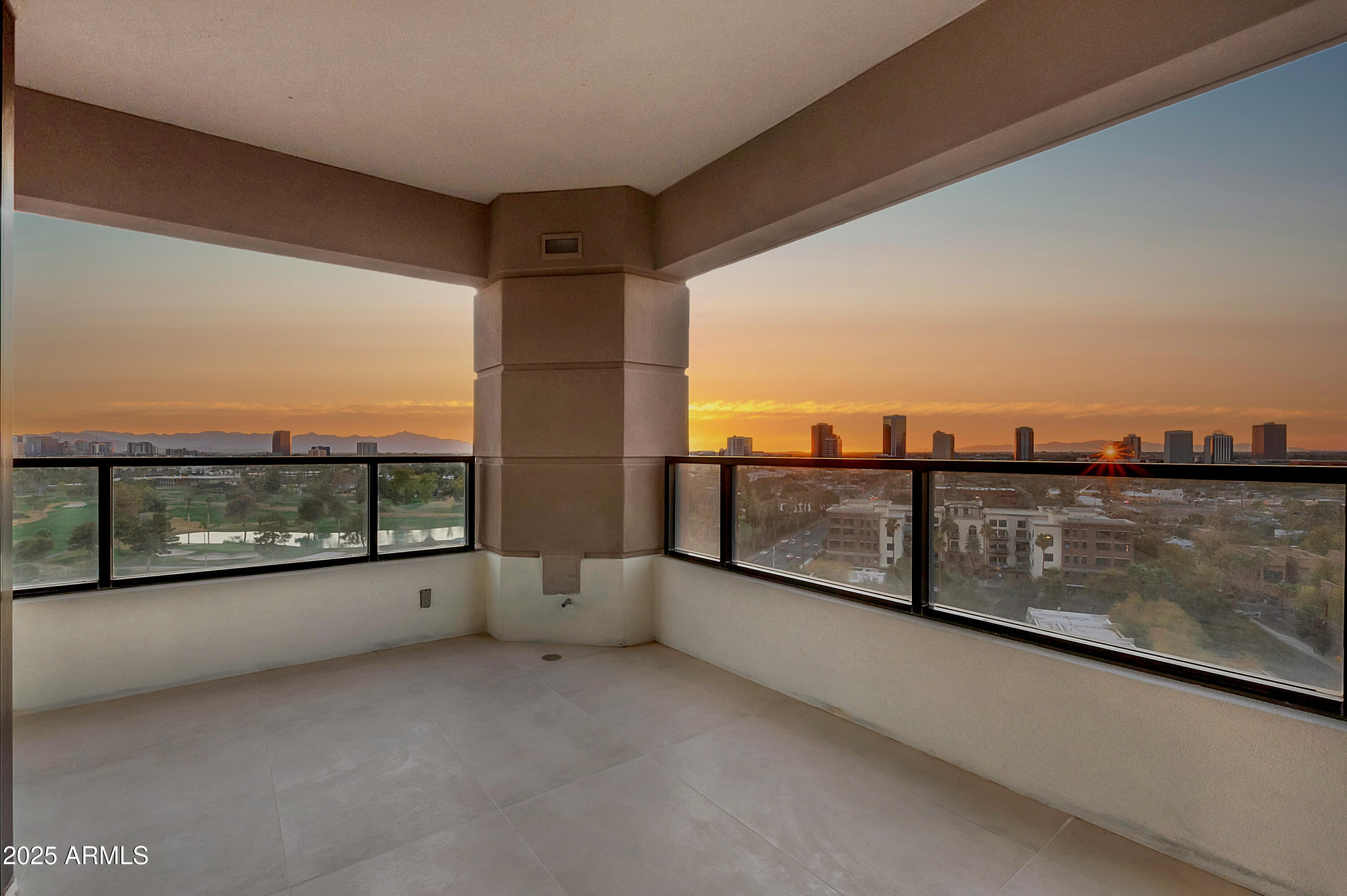 1040 East Osborn Road, Unit 1004 Phoenix, AZ 85014 - Photo 37 of 60 1040 E Osborn Twilight-1