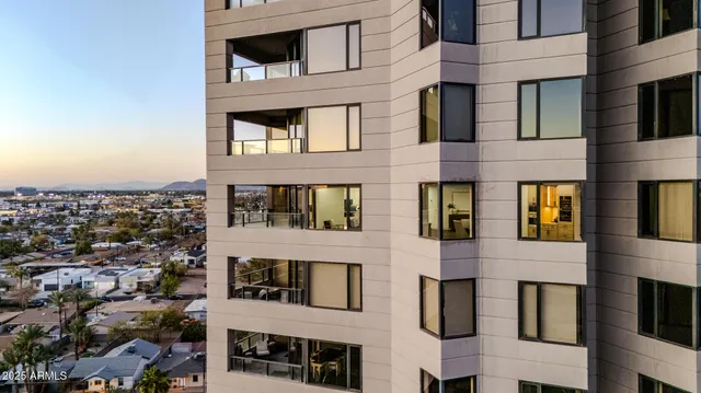 $1,250,000 | 1040 East Osborn Road, Unit 1004, Phoenix, AZ 85014