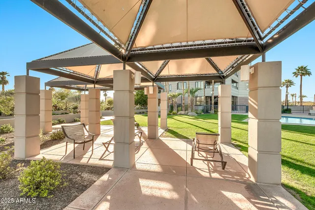 $1,250,000 | 1040 East Osborn Road, Unit 1004, Phoenix, AZ 85014