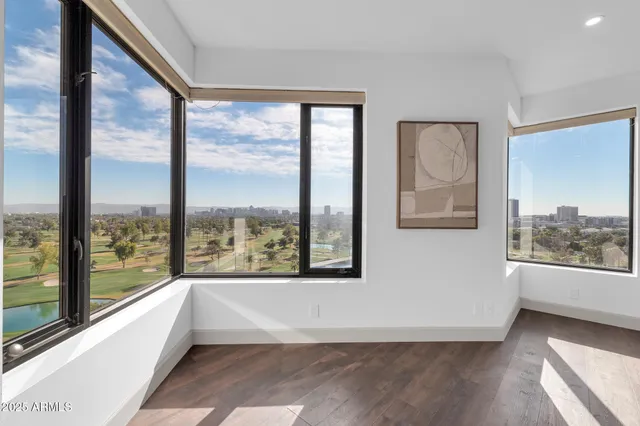 $1,250,000 | 1040 East Osborn Road, Unit 1004, Phoenix, AZ 85014