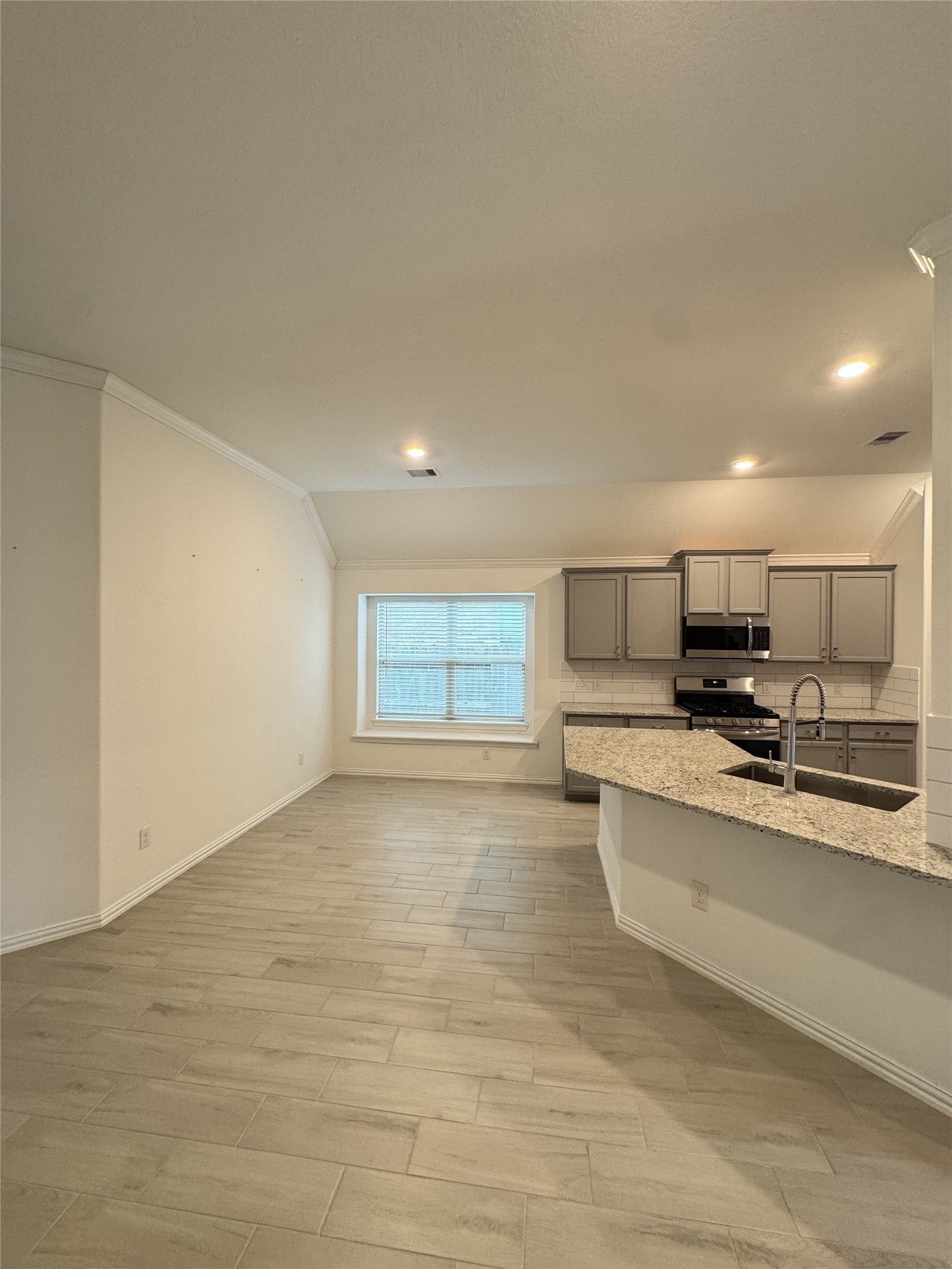 11922 Radura Road Humble, TX 77346 - Photo 4 of 25
